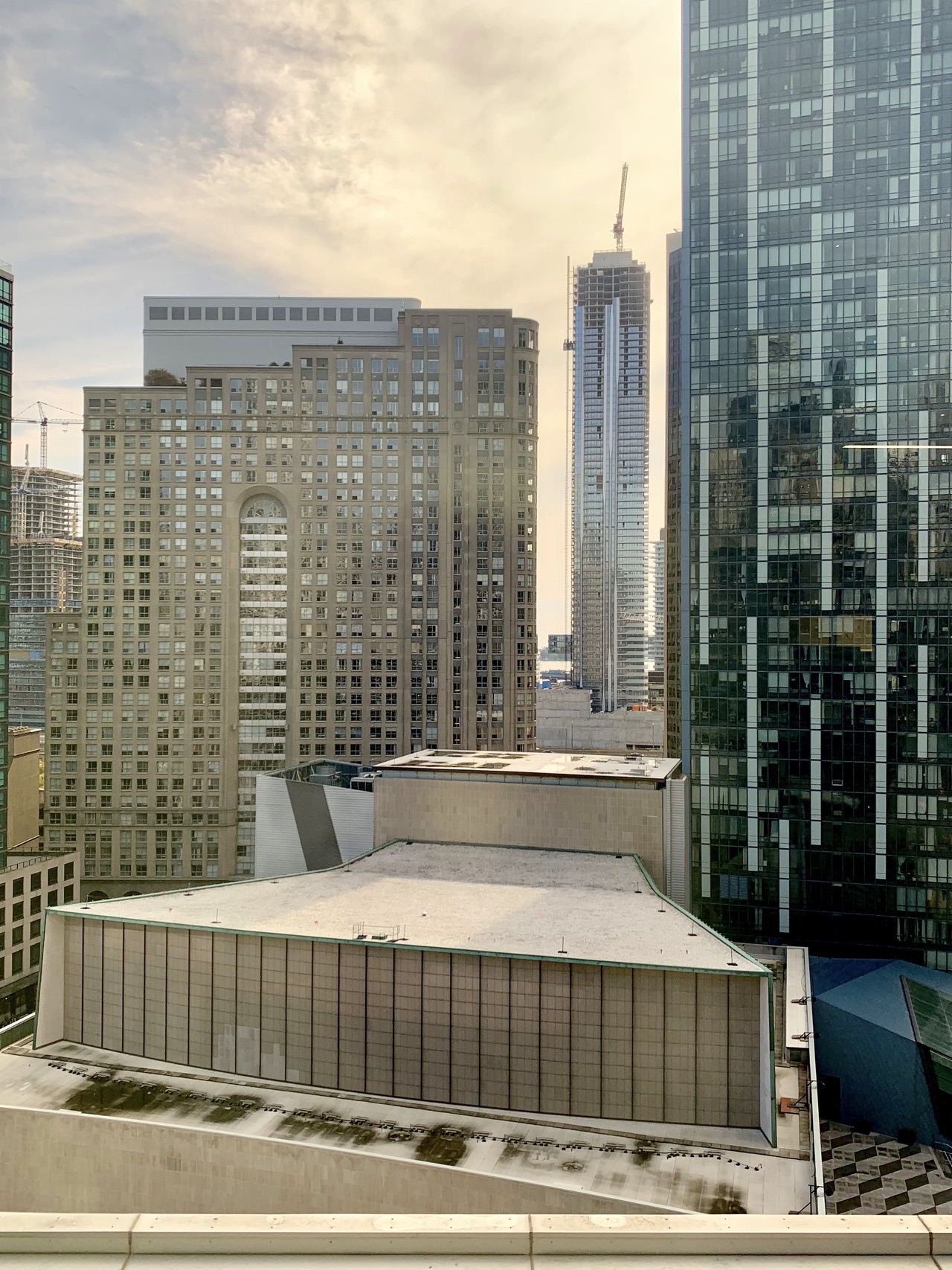 Limestone Sky Urbantoronto