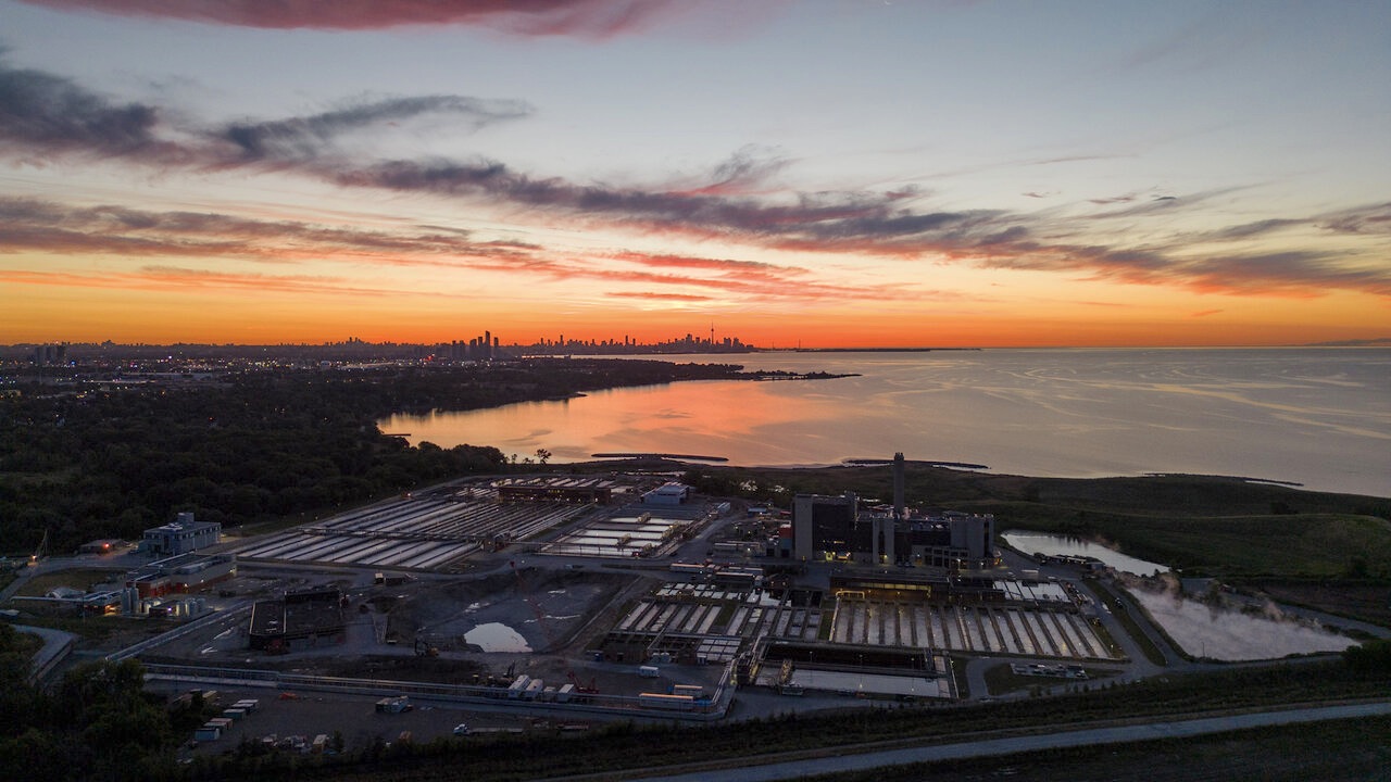 Distant Skylines At Dawn Urbantoronto