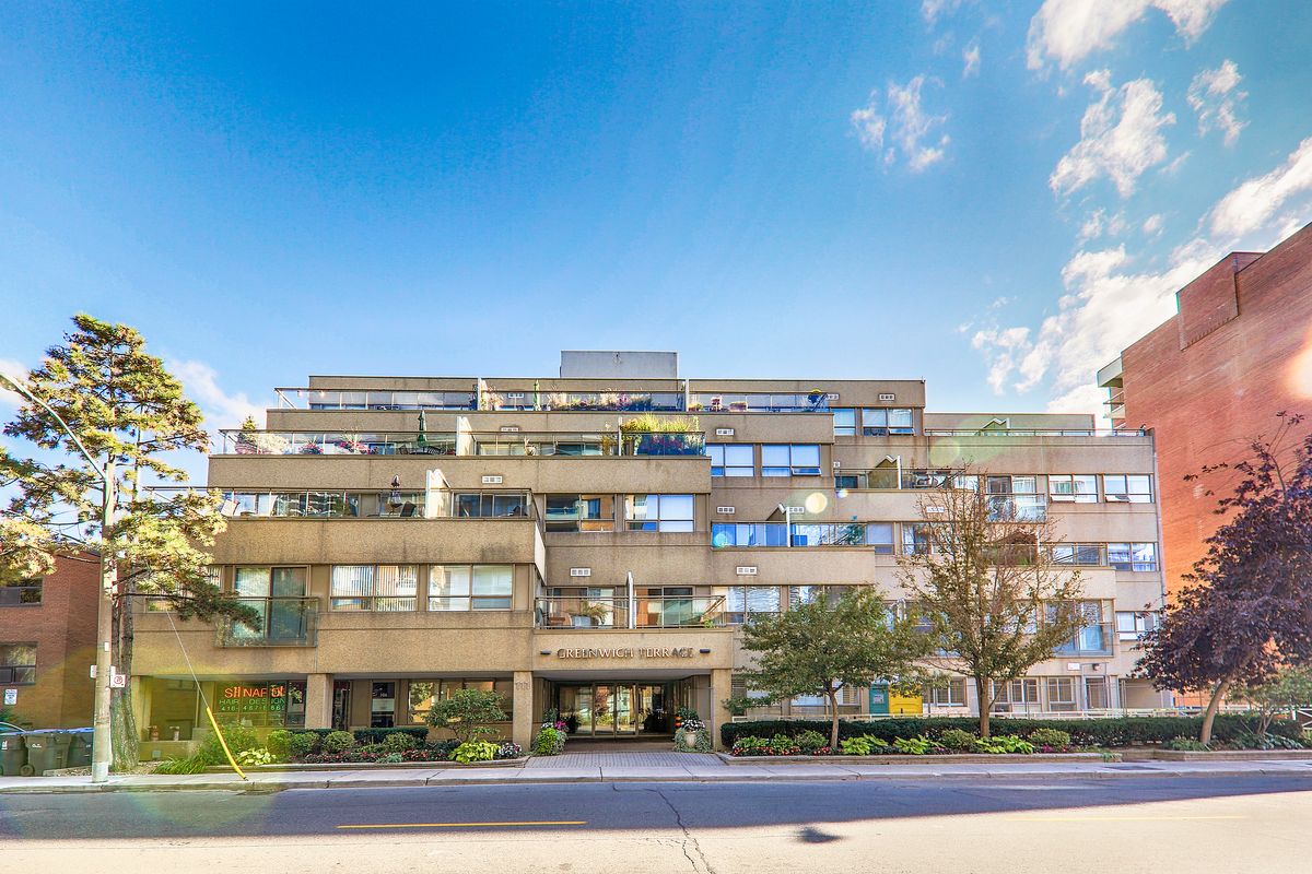 01_111MertonStreet_Greenwich_Terrace_Condos_ExteriorFacade-1200.jpg