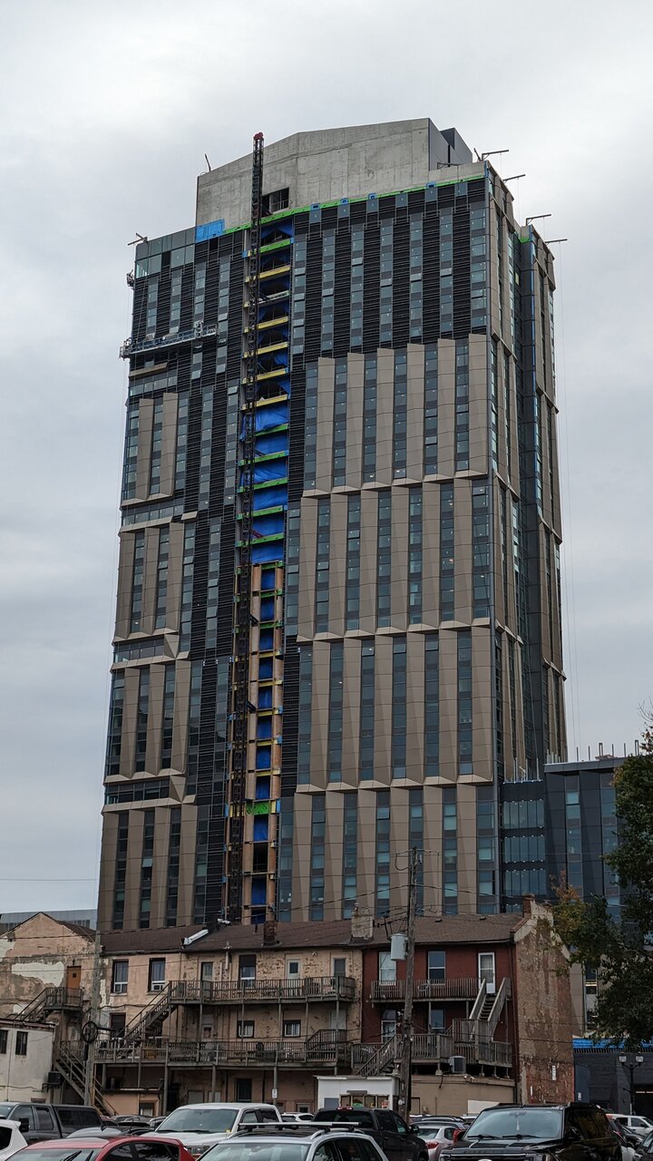 1000001566.jpg
