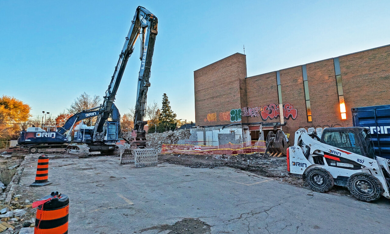 1111danforth-017.jpg