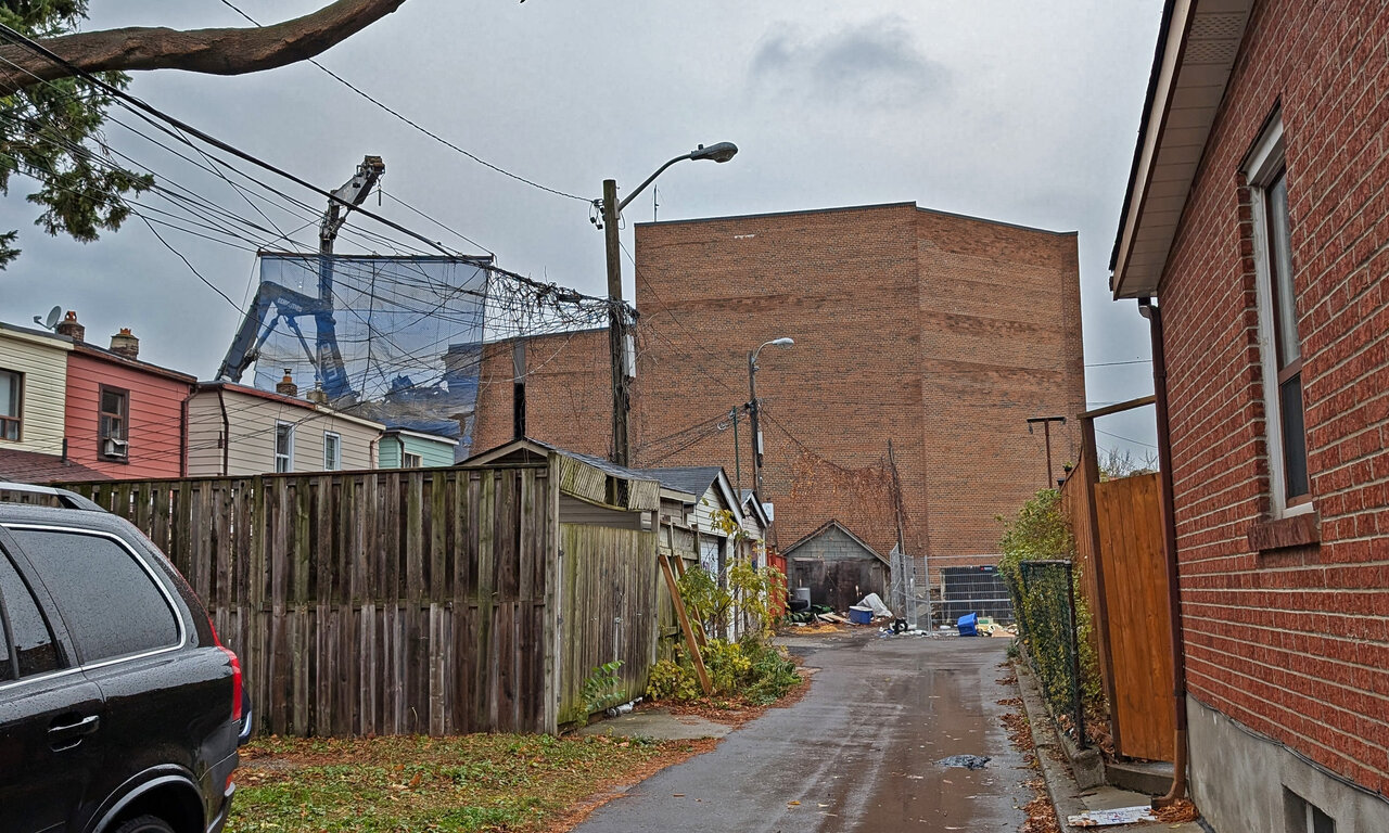 1111danforth-022.jpg