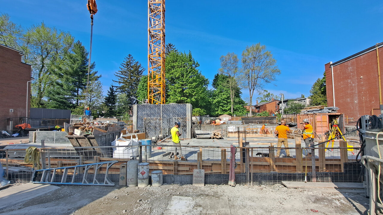 1414bayview-01.jpg