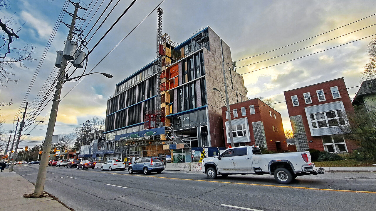 1414bayview-05.jpg
