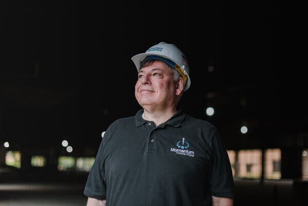 Andrew Daga, chief executive of Momentum Dynamics, at the company&rsquo;s in-progress headquarters in Malvern, Pa.