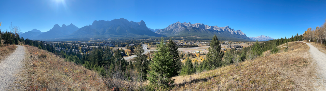 15Oct22 Canmore Pano.png