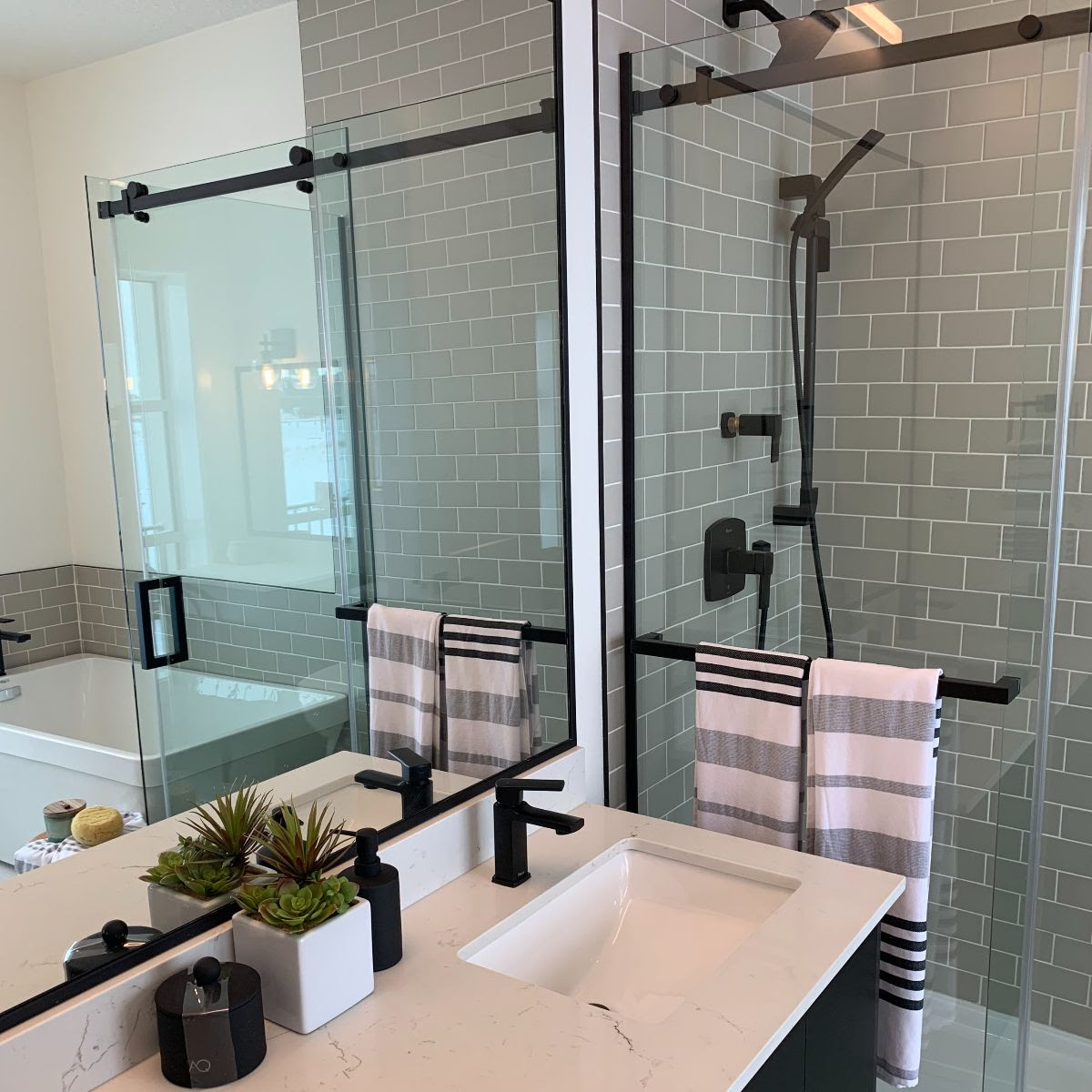 1606512551753.png
