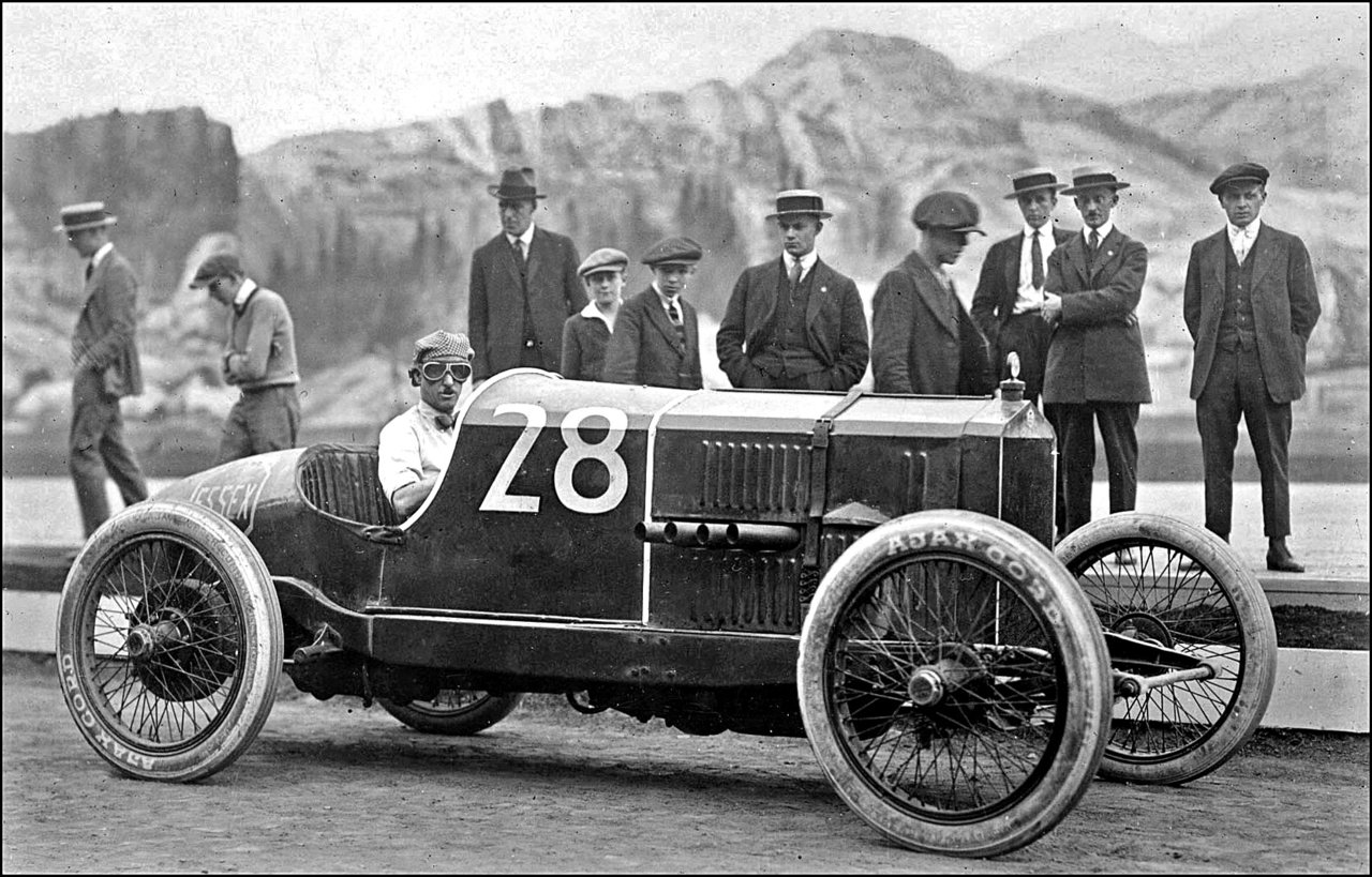 1924 CNE Motor-Car Racing TPL.jpg