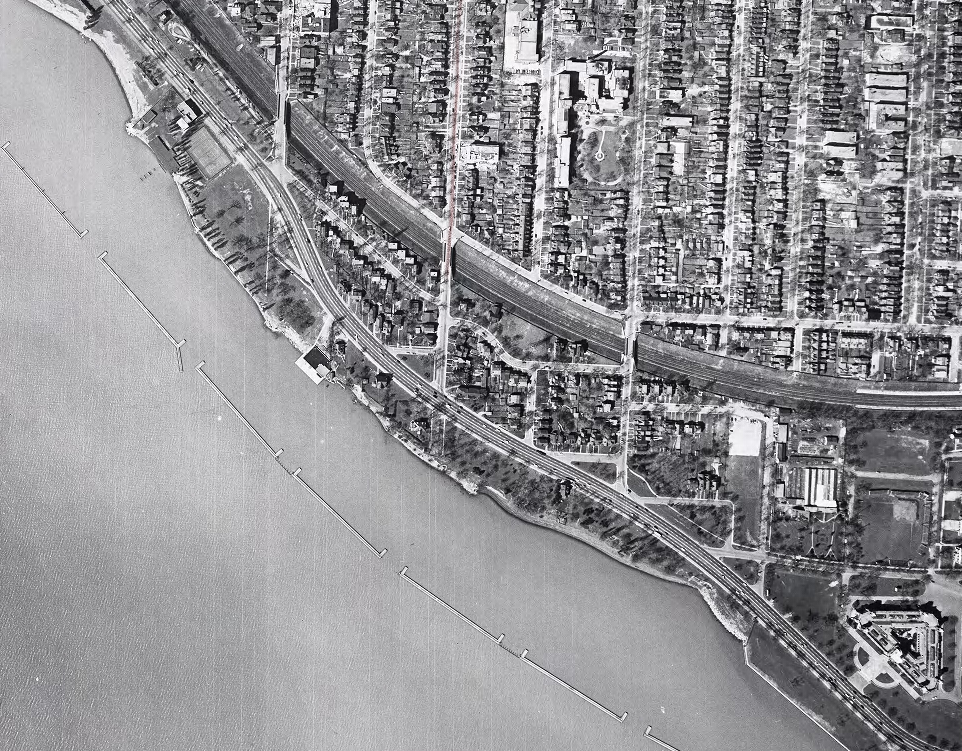 1956.PNG