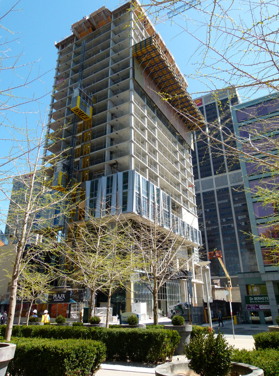 1Yorkville.7.jpg