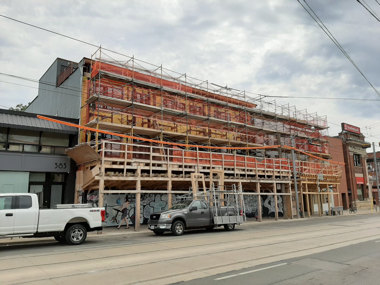 Toronto The Broadview Terraces 15m 3s Studio JCI SkyriseCities