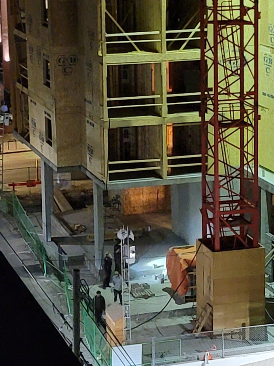 20210416_232323.jpg