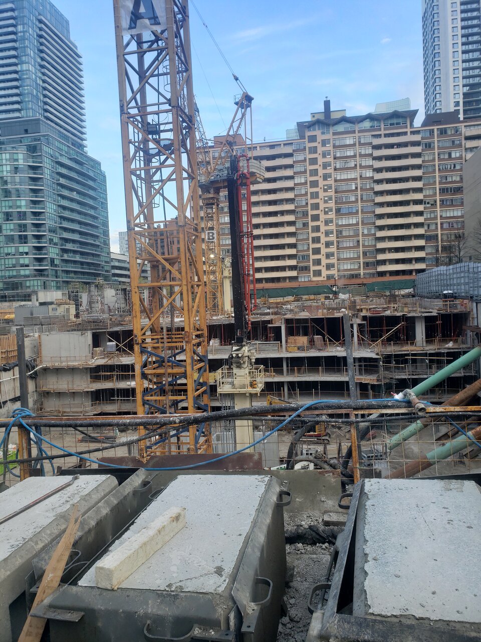 20230419_190637.jpg