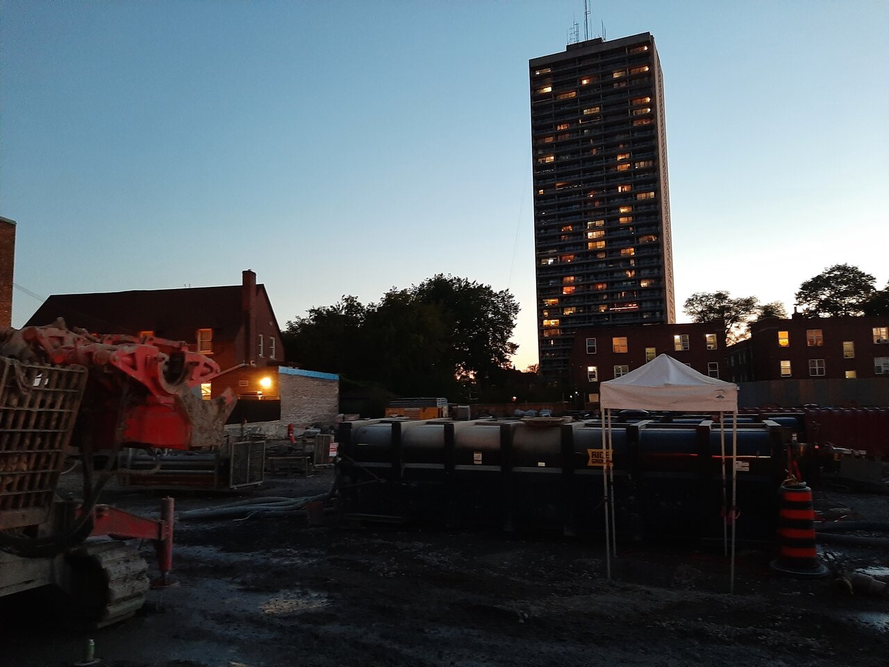 20230805_210037.jpg