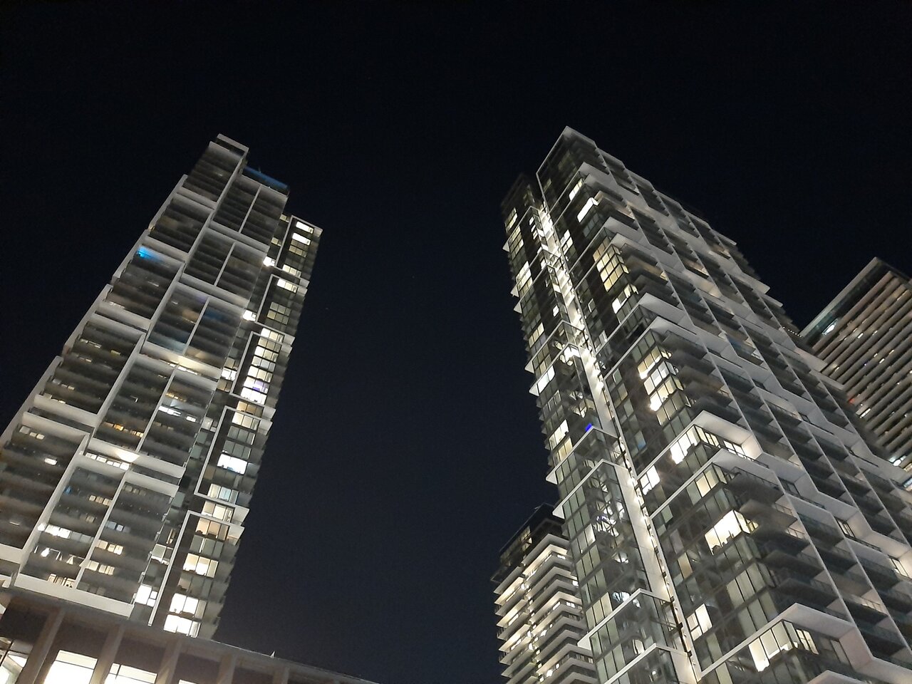 20230914_211003.jpg