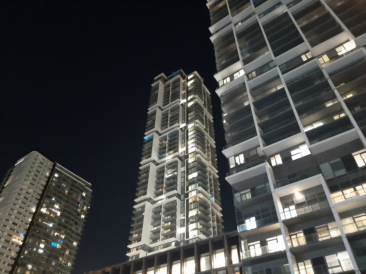 20230914_211128.jpg