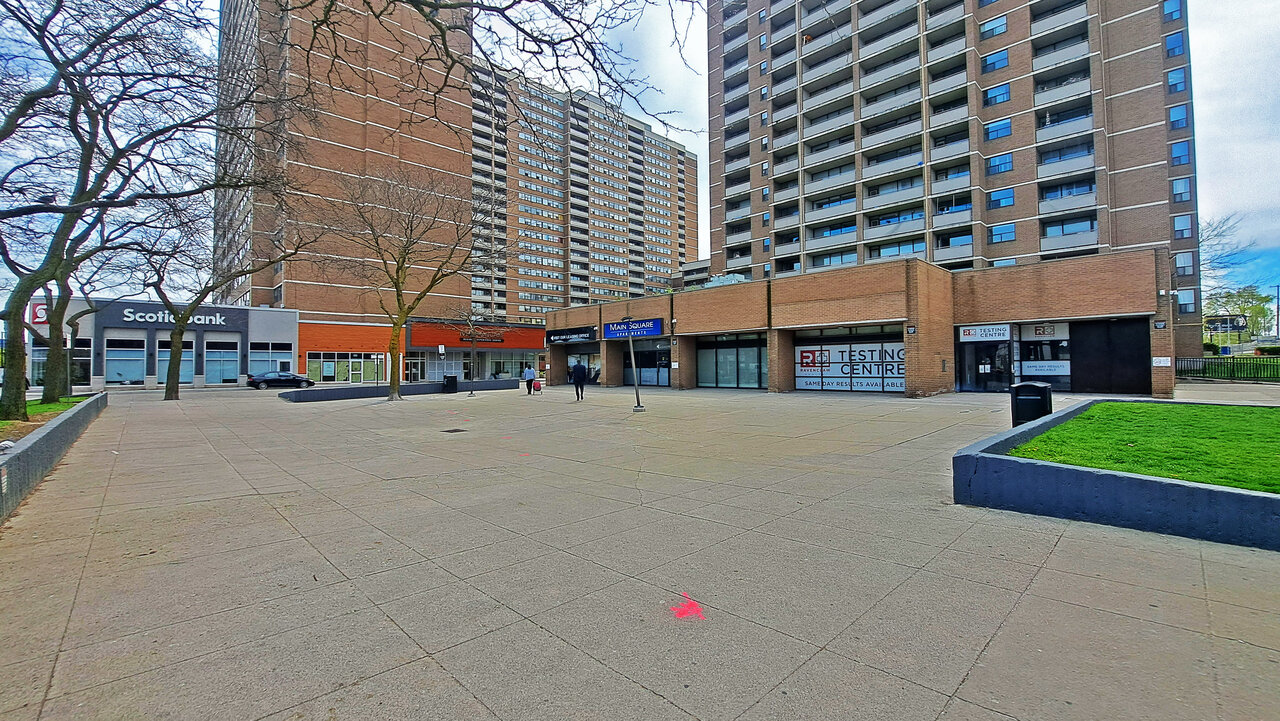 2575danforth-001.jpg