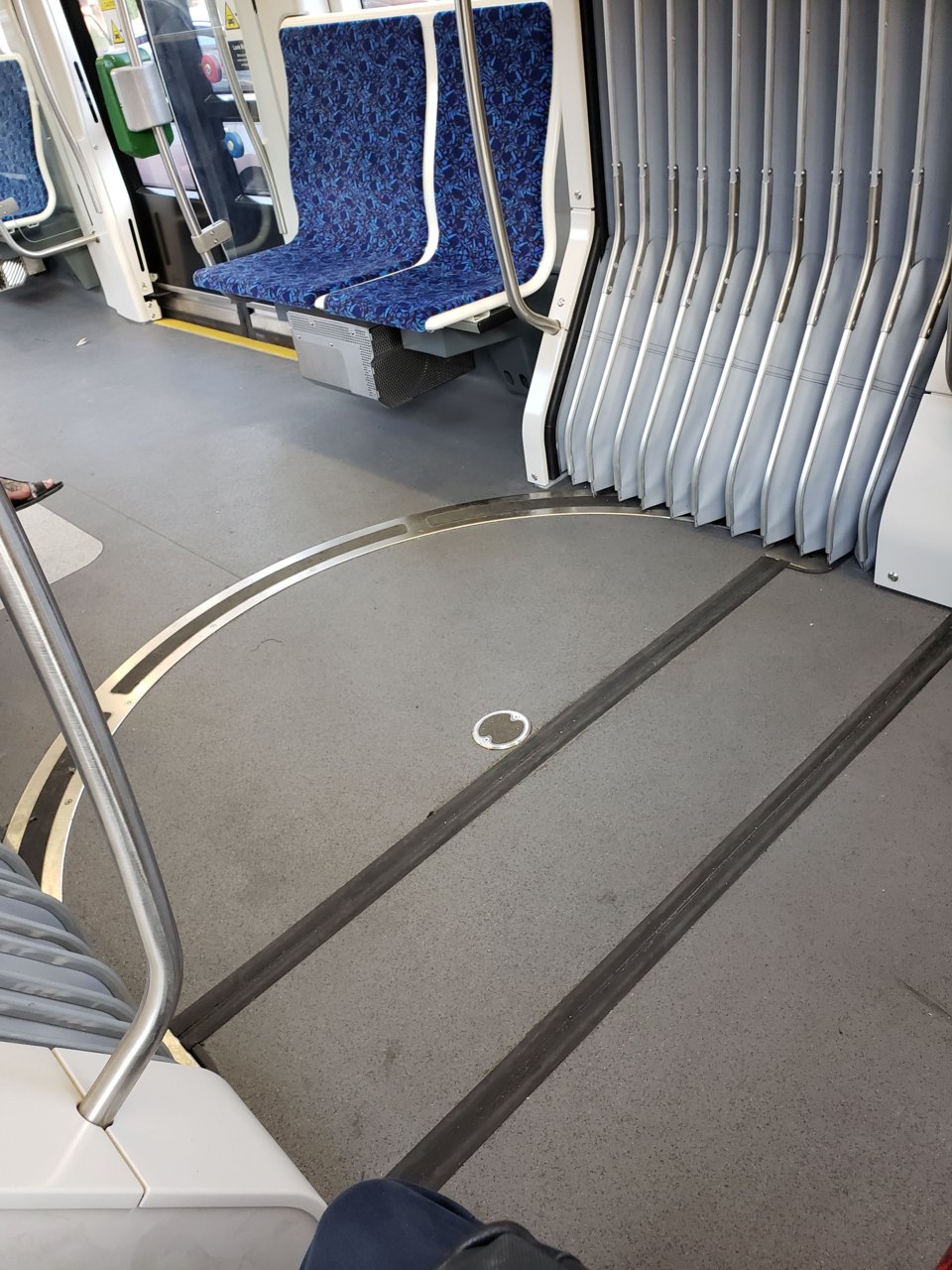 4562.jpg