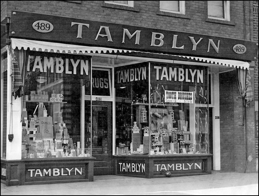 489 Danforth Ave., near Logan 1925.jpg