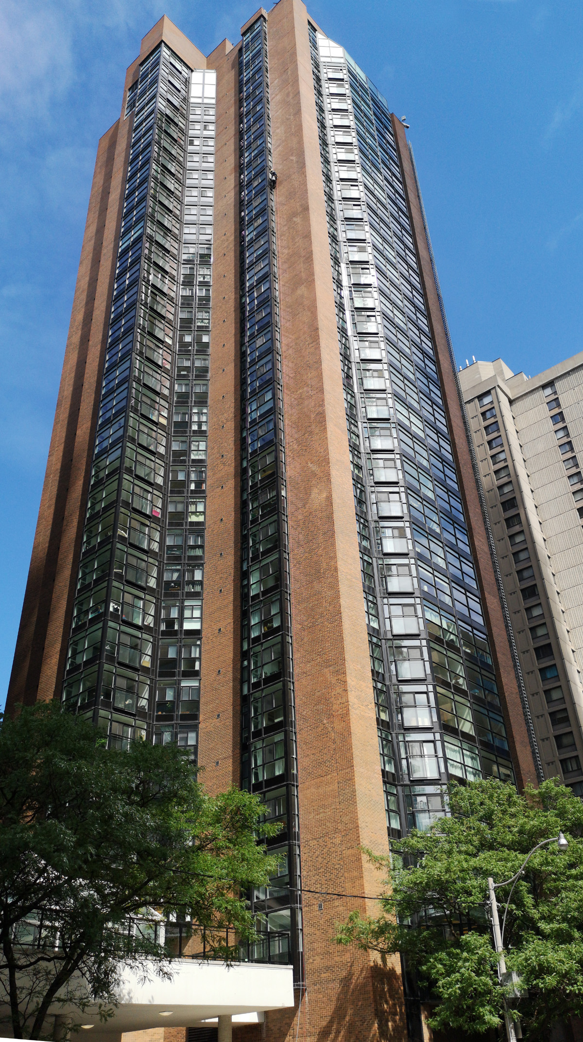 57charless1218.jpg