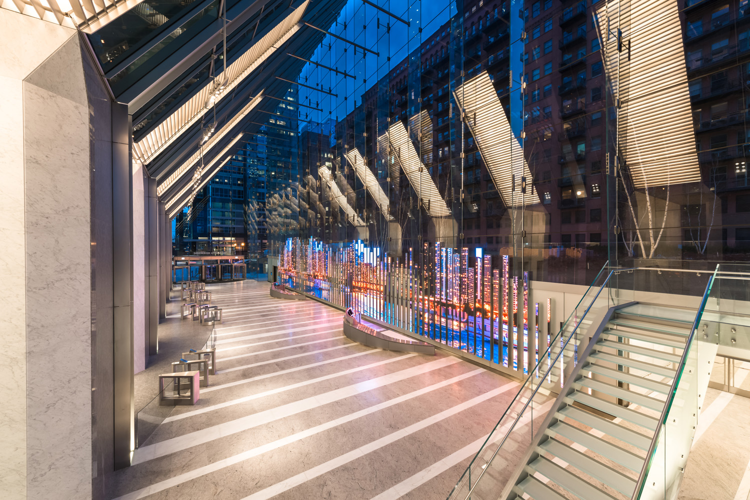 5_150 North Riverside_Lobby and 150 Media Stream.jpg