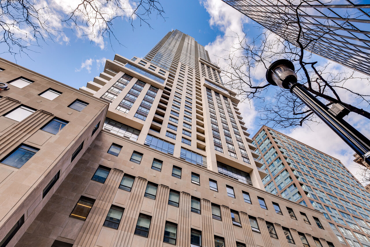 88-Scott-Street-Luxury-Toronto-Condos-1.jpeg