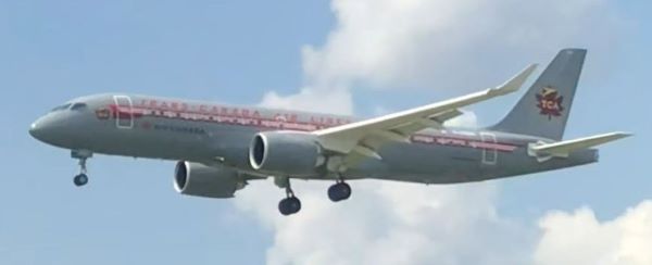 Air_Cda_TCA_A220.JPG
