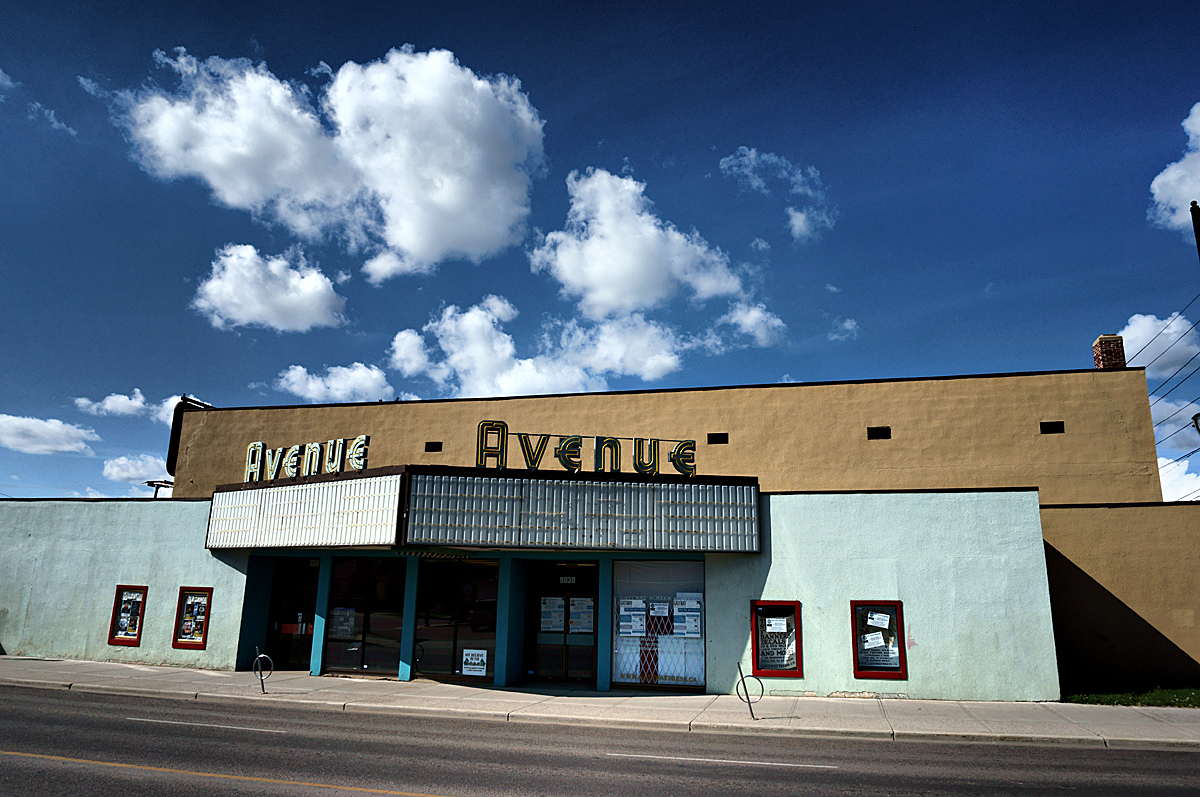 Avenue_theatere.jpg