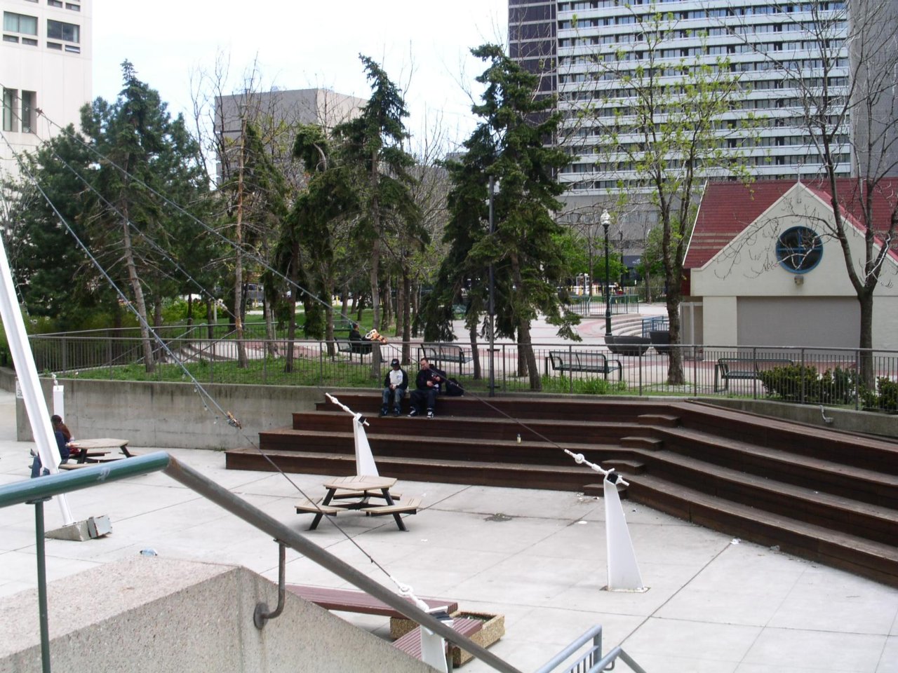 Barbara Ann Scott Park-College Park17_May10-09.jpg