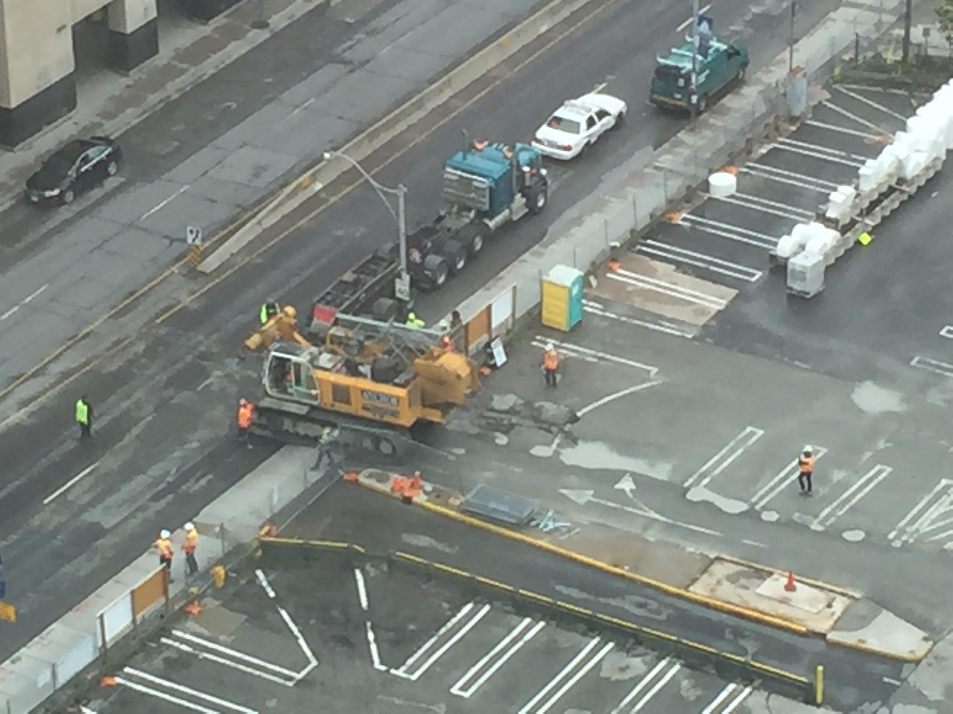 boring machine arrives.jpg
