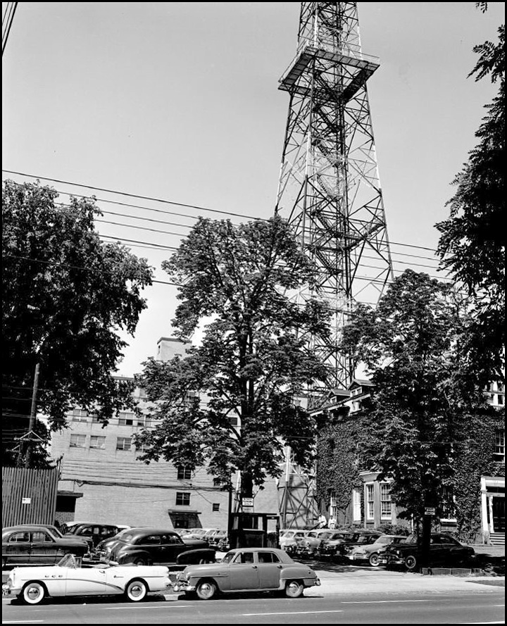CBC TV tower, Jarvis St. 1954 CTA.jpg