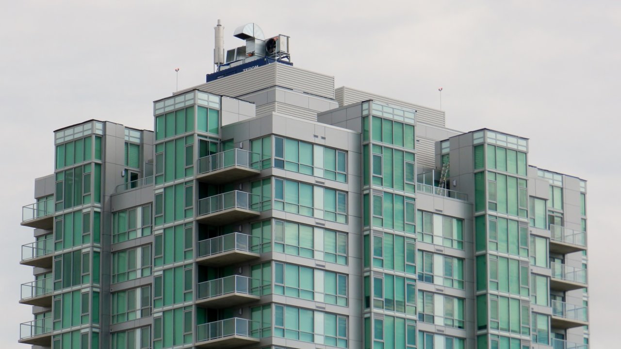 Central Tower 2 days before tenants 2019-07-30 002.JPG