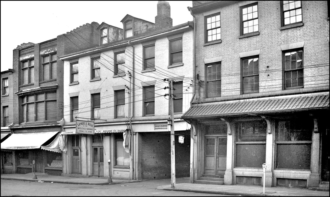 City Arms Hotel, Market St., west side, between Colborne & King Sts. 1952  TPL.jpg