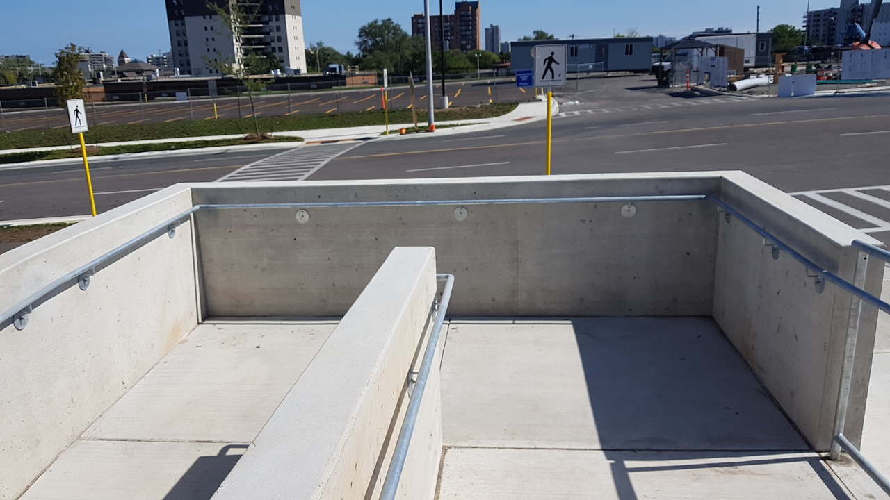Cooksville Go SB 4.jpg