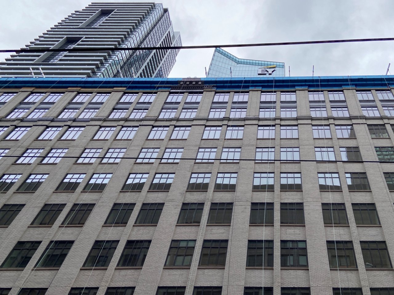 cornice.jpg