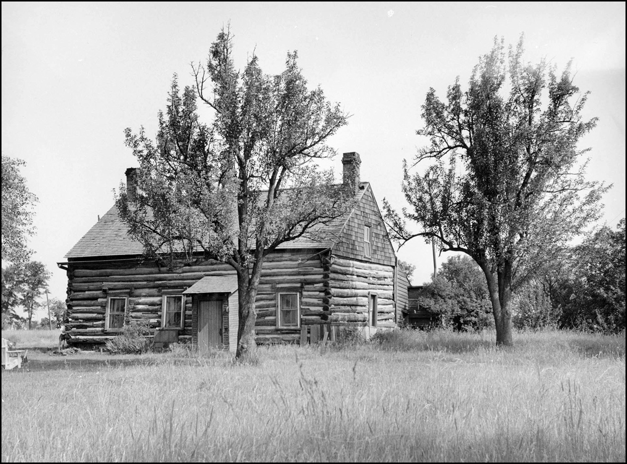 Coulson Cabin, W. side Victoria Park Ave., N. corner of Parkwoods Village Drive. 1955   TPL.jpg