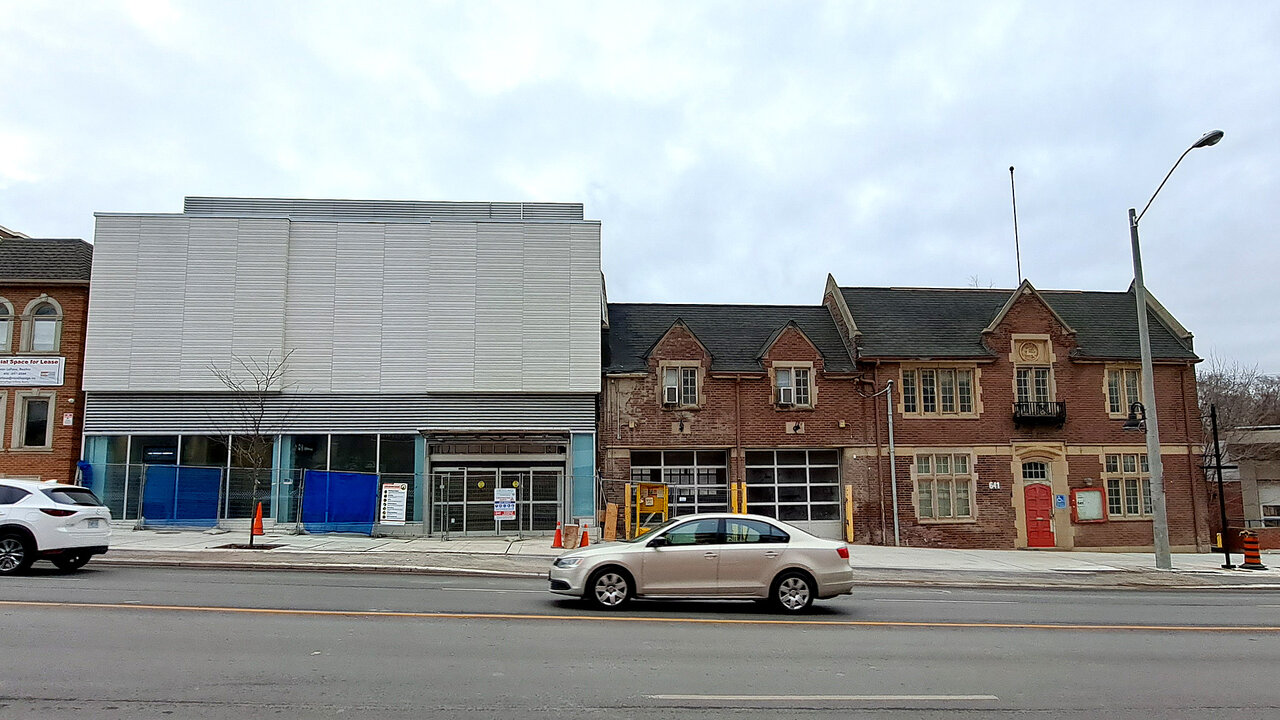 crosstown-chaplin-04.jpg