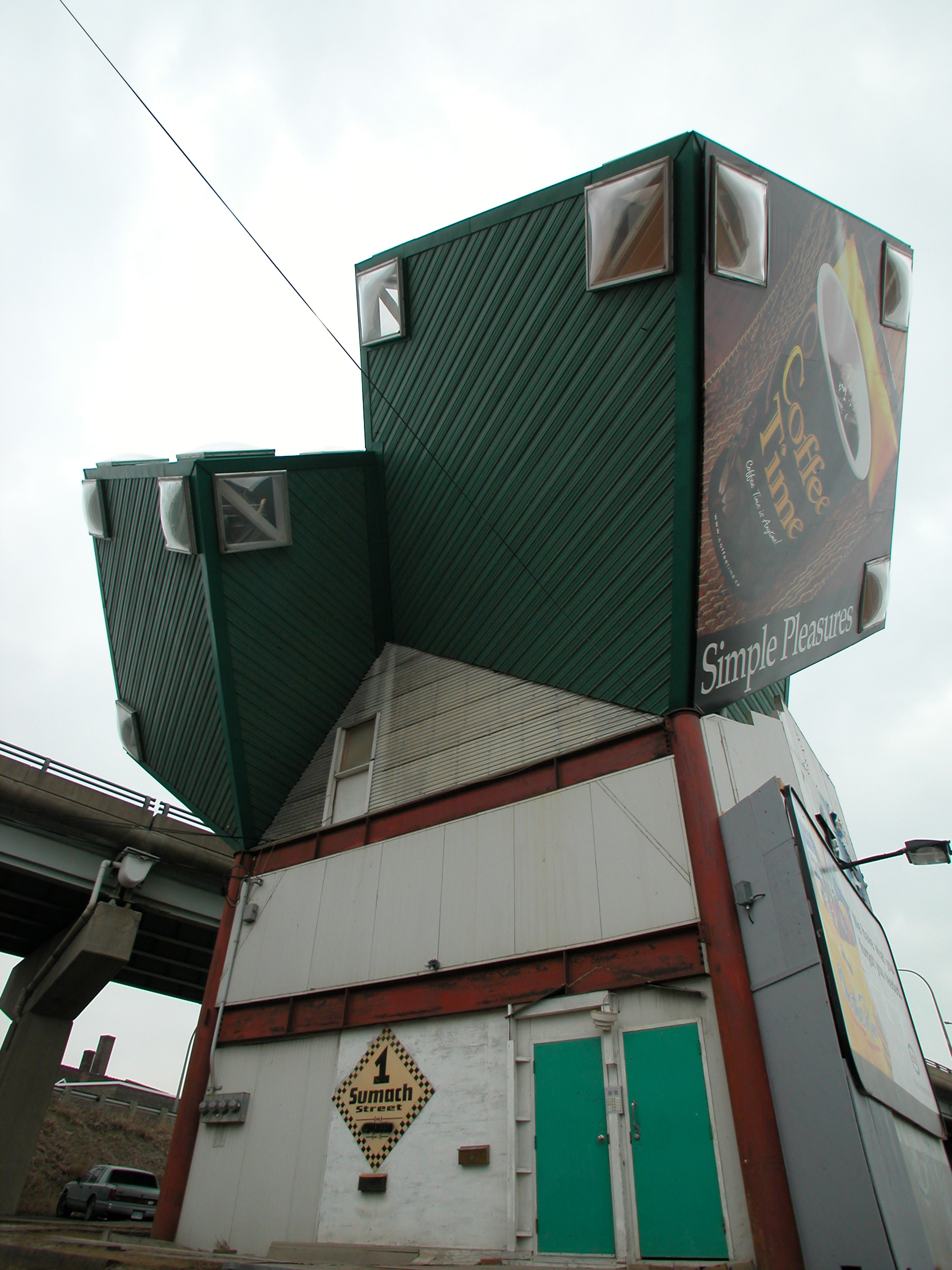 Cube Building E.jpg