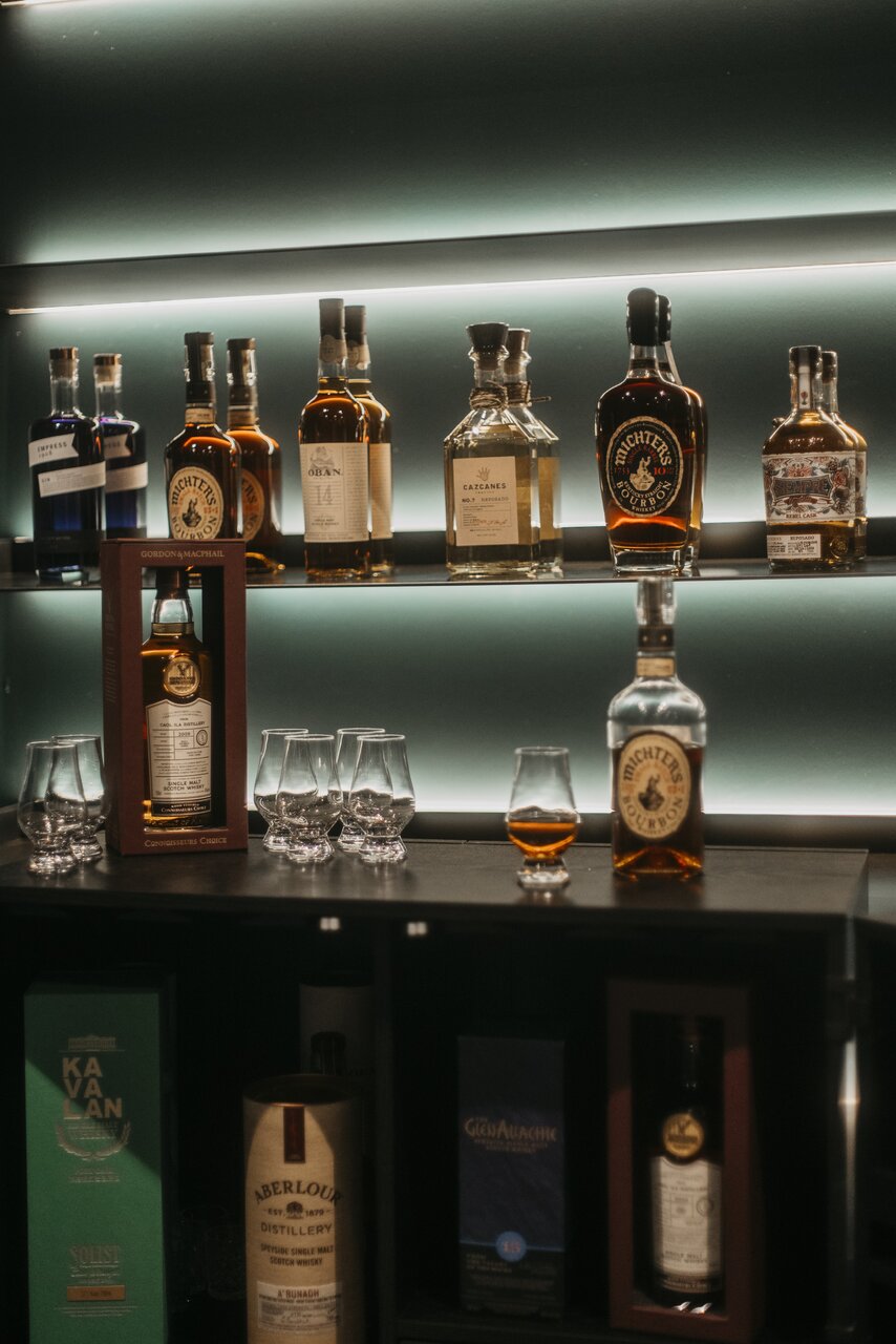 December-1-2023 Parlour Barba-286.jpeg