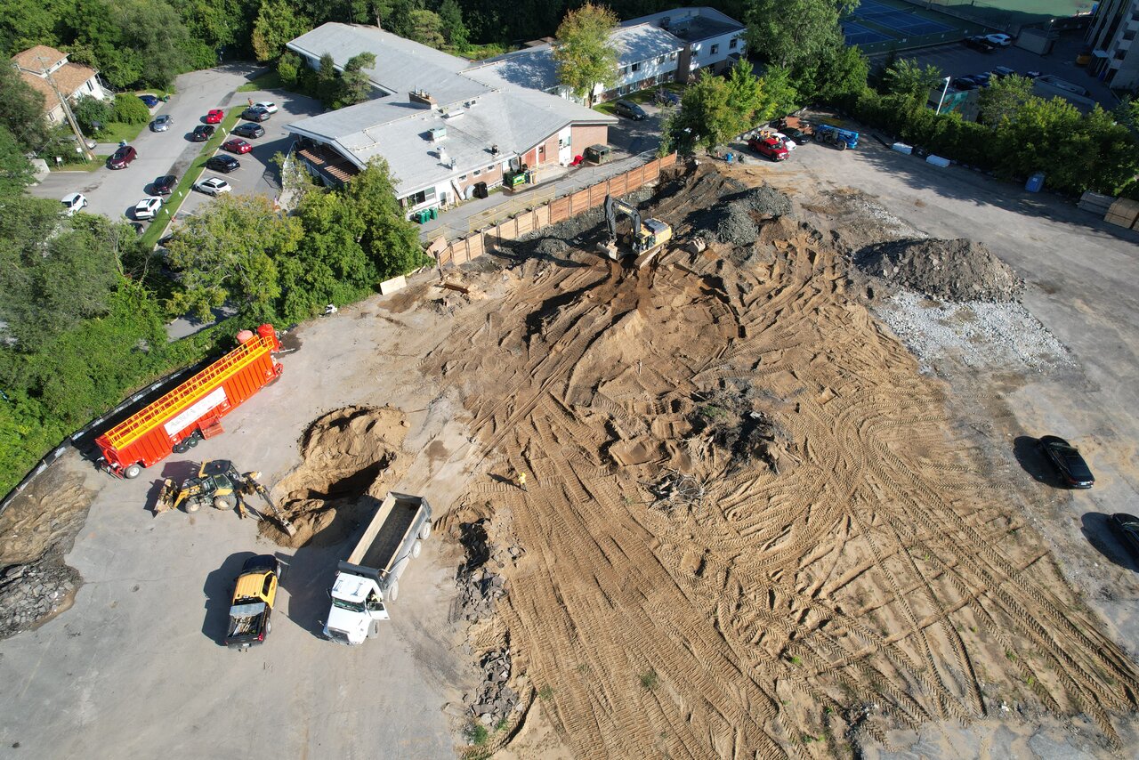 dji_fly_20240823_090828_803_1724418616923_aeb.jpg