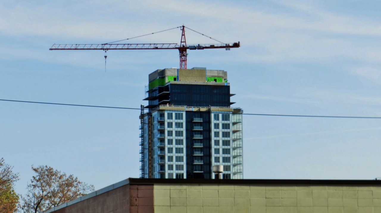 DN. downtown from Church, Farmers marketm 97 st overpass 2019-10-06 050.JPG