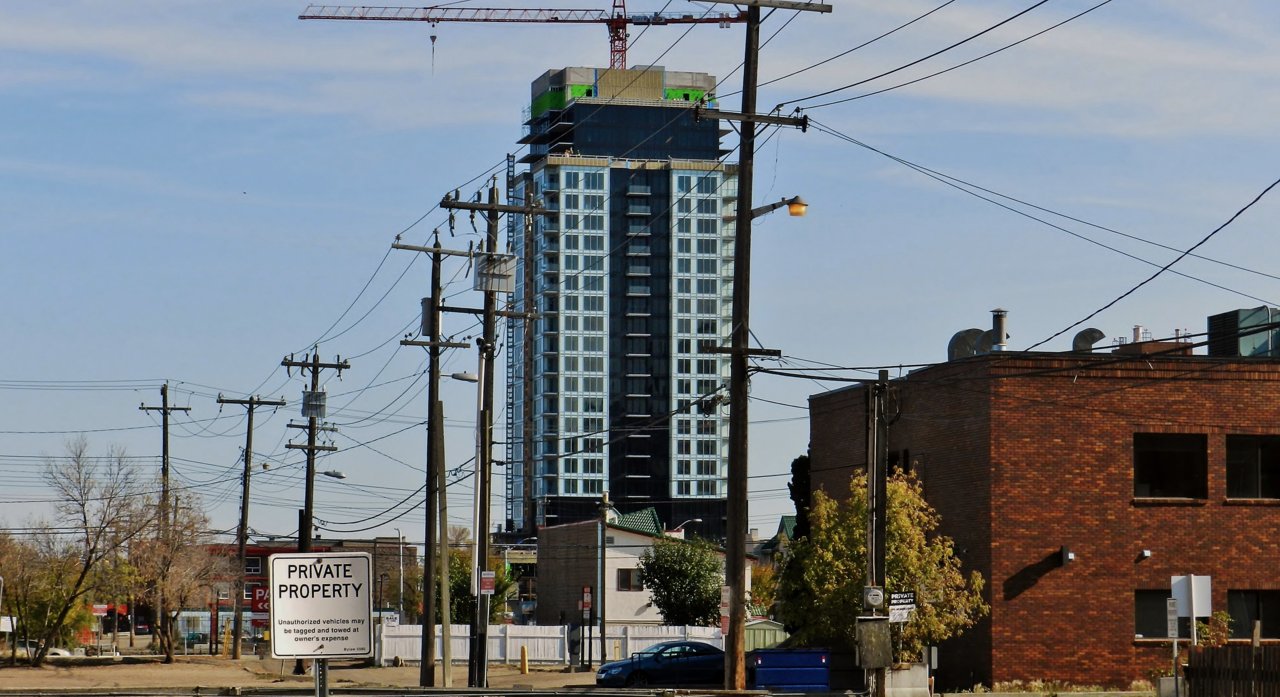 DN. downtown from Church, Farmers marketm 97 st overpass 2019-10-06 065.JPG