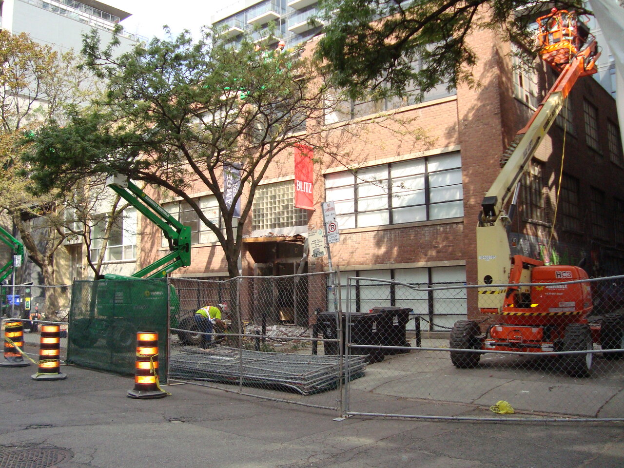 DSC03609 - Copy.JPG