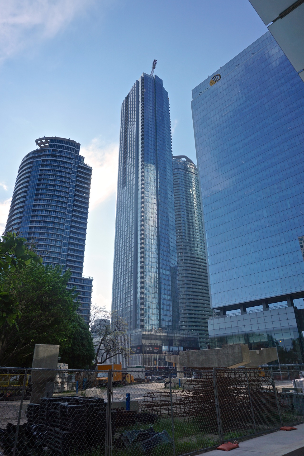 DSC07725.jpg