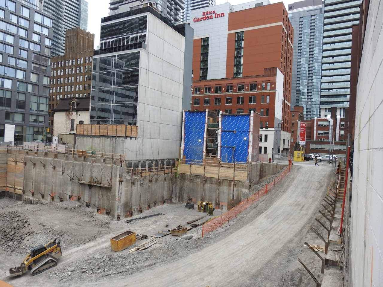DSCN5725.JPG