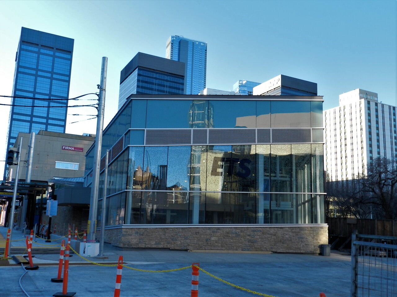 DSCN7958.JPG