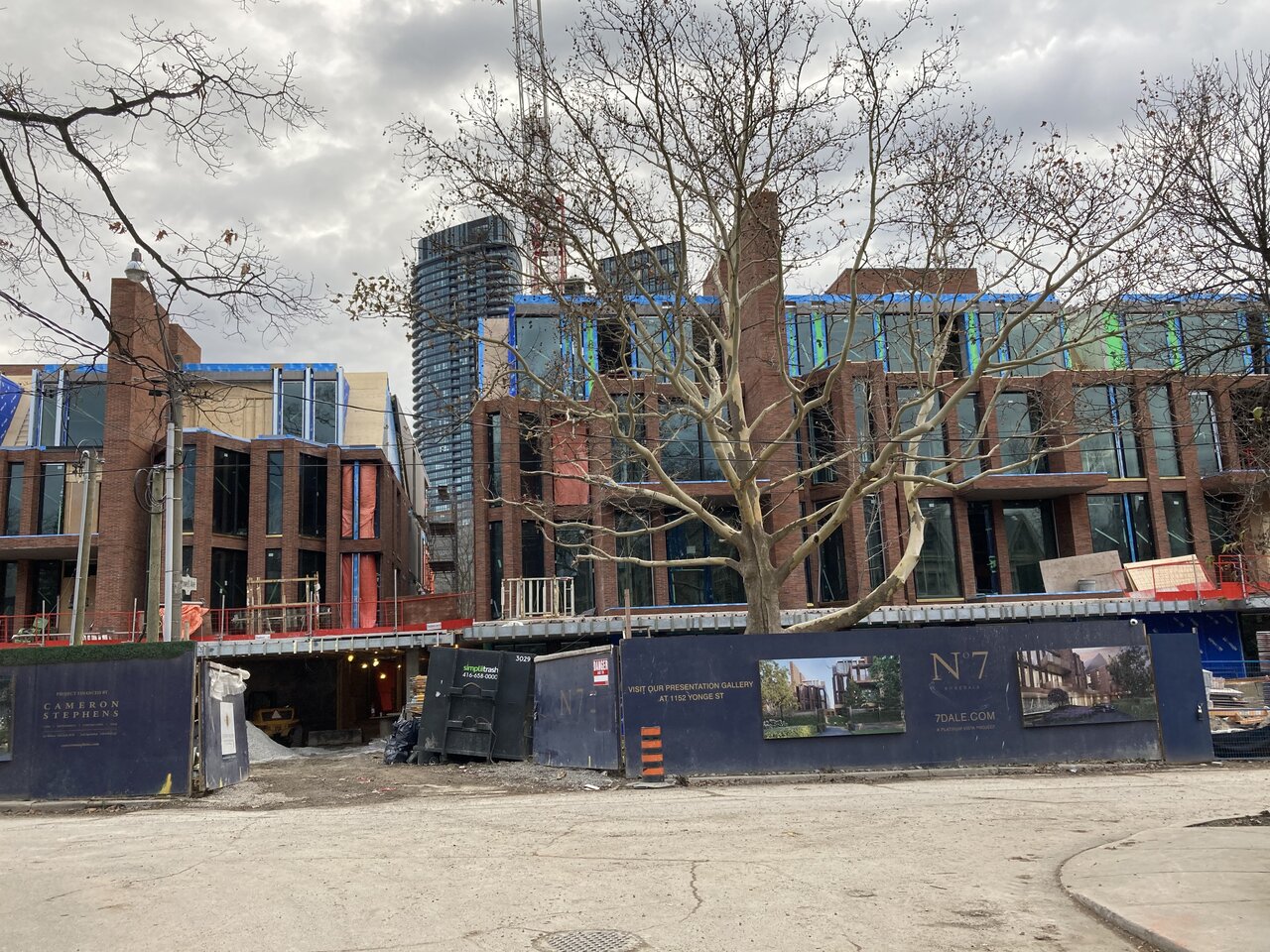Toronto No7 Rosedale 16.76m 4s Platinum Vista Hariri