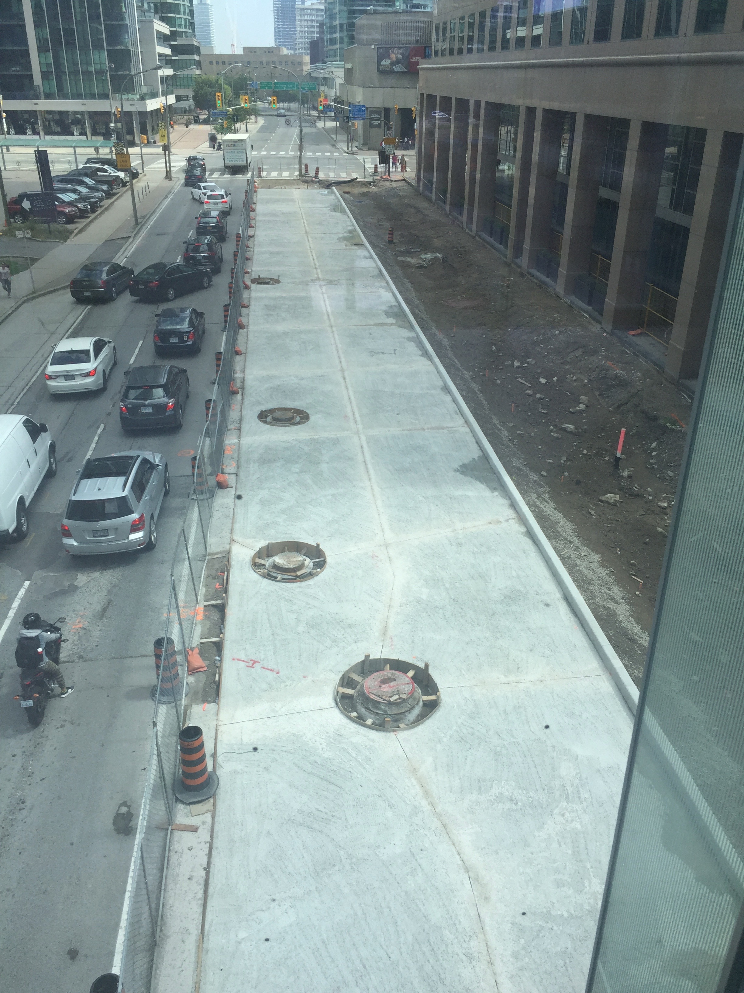 facing east toward Bay St.jpg
