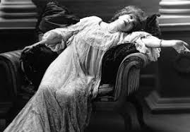 fainting couch.jpg