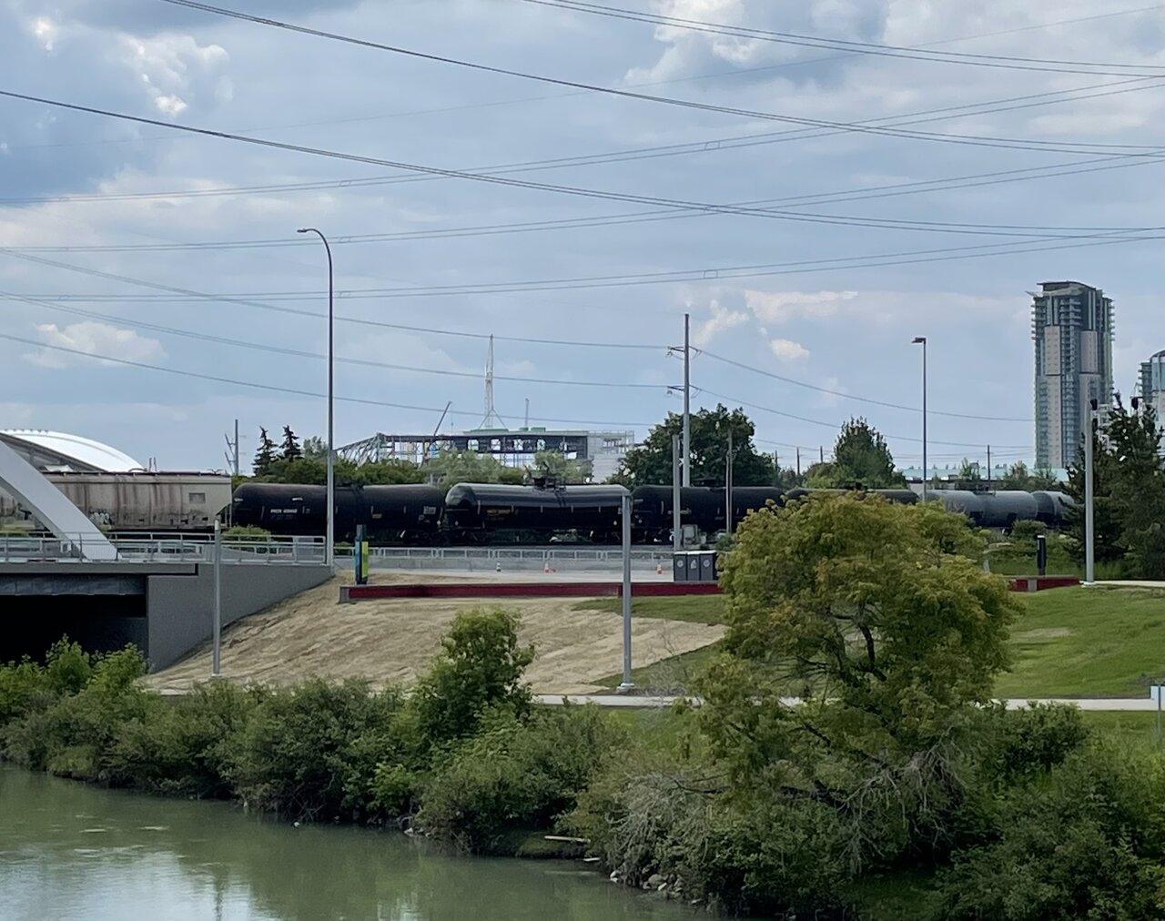 FC54FE0A-0574-4CD5-949D-AACD2E11521B.jpeg